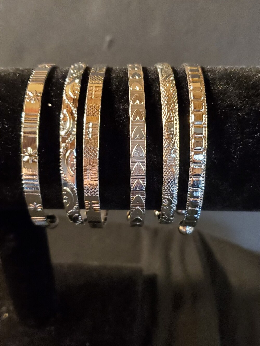 Complete 12-Piece Silver-Tone Stackable Bangle Set - Textured Boho Stack - Picture 6 of 9